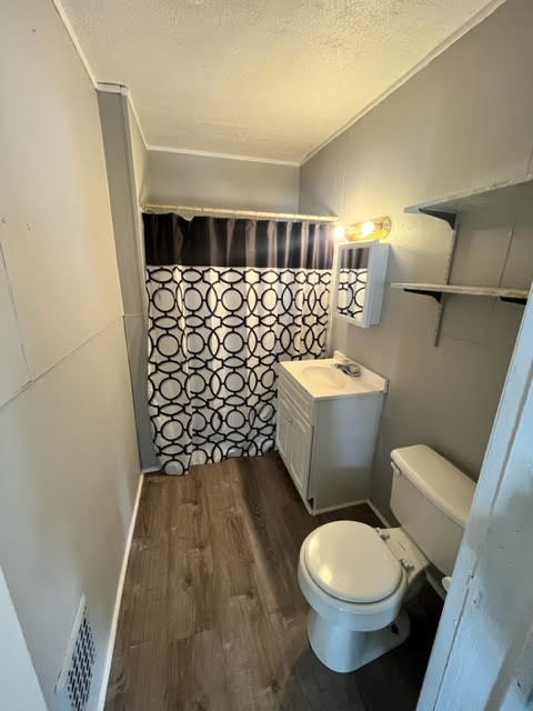 319 Carter St #UP - Photo 5 of 7
