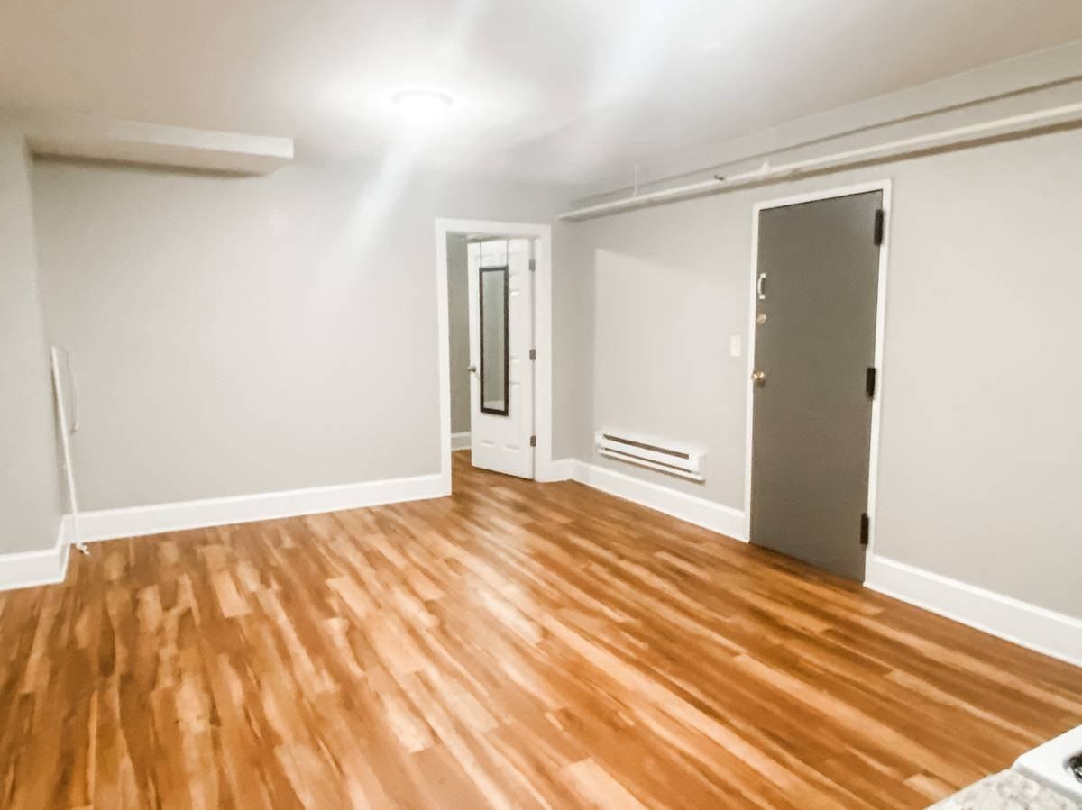 4717 Walnut St #B14 - Photo 3 of 5