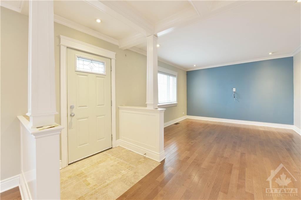 37 Rossland Avenue - Photo 3 of 27