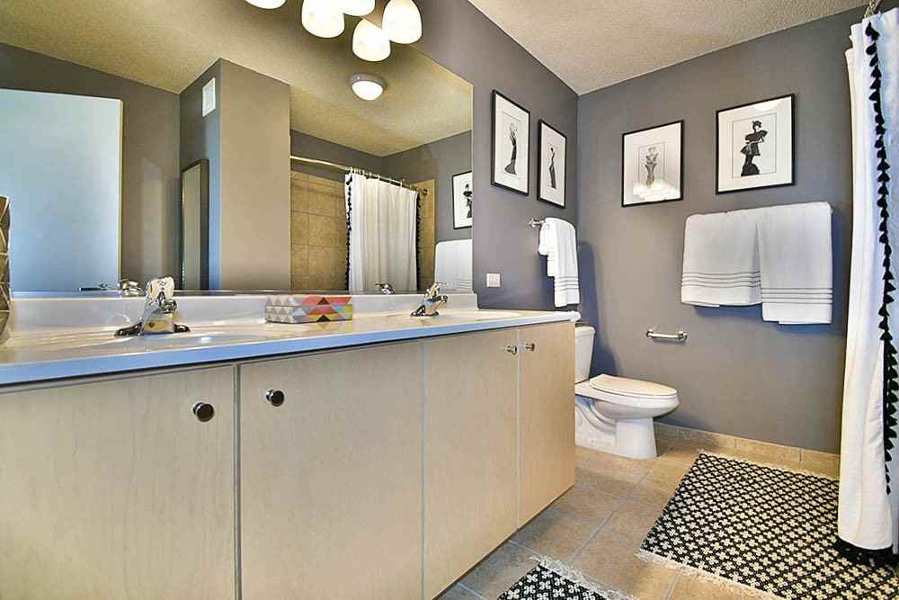 225 N Columbus Dr #2-2 - Photo 7 of 36