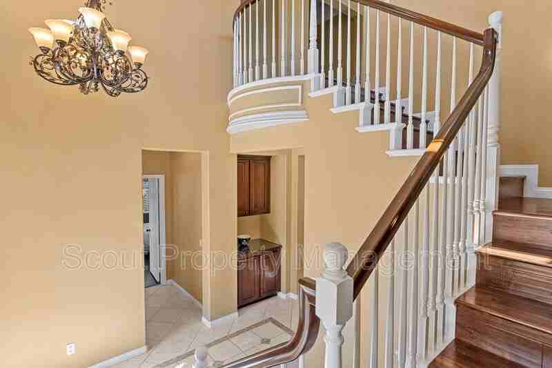 28856 Springfield Pl - Photo 6 of 48