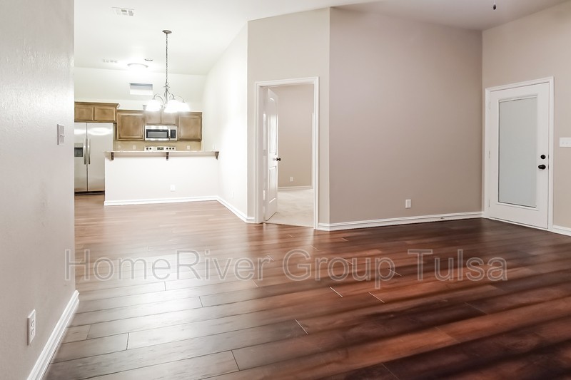 13056 E 133rd St N - Photo 3 of 17