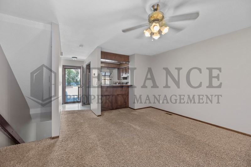 2405 S Capri Ln #1102 - Photo 5 of 19