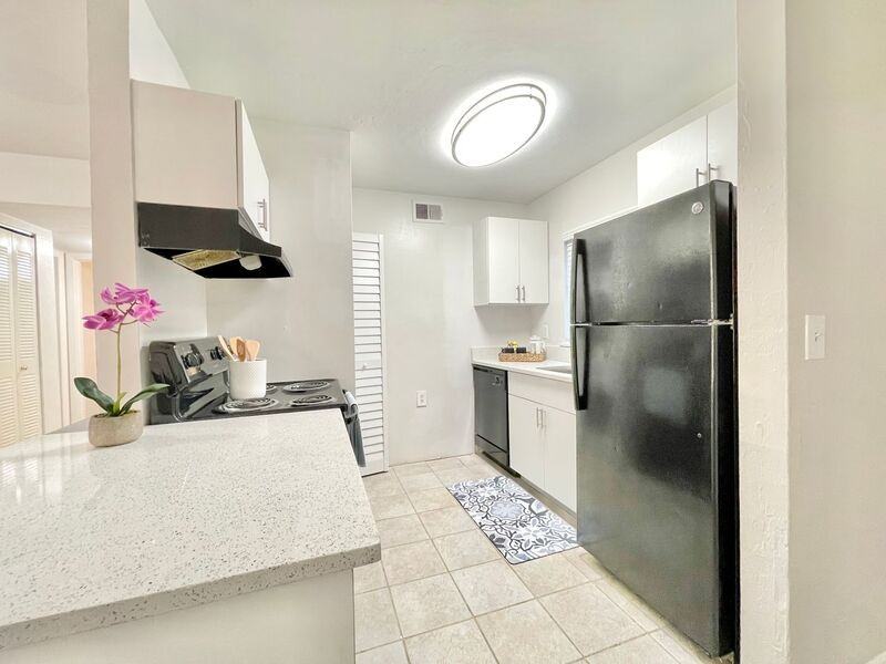 7301 W University Ave #158 - Photo 3 of 34