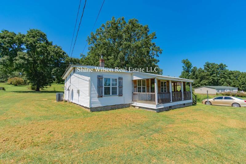 2091 Keith Rd - Photo 3 of 13