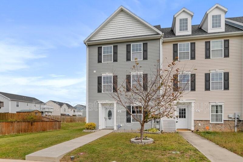 38 Envy Ct - Photo 5 of 43