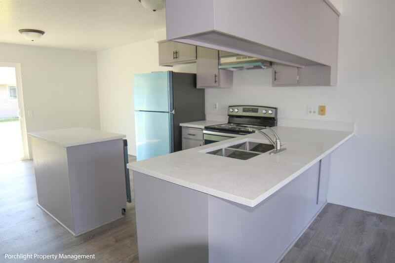 1335 Main St - Photo 3 of 10