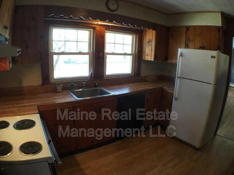 36 Western Ave - Photo 2 of 15