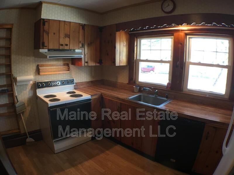 36 Western Ave - Photo 3 of 15