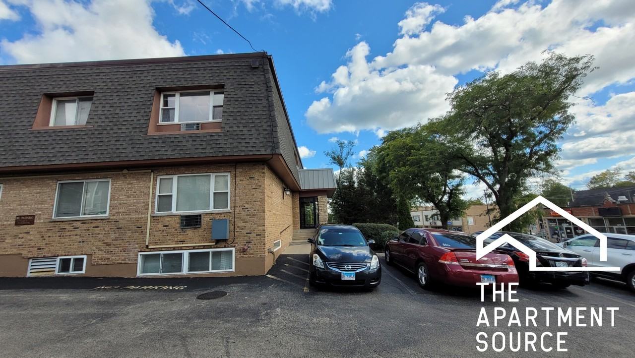 1039 College Ave #7W - Photo 5 of 6