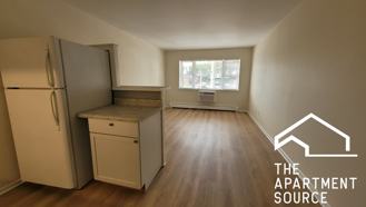 1039 College Ave #10W - Photo 1 of 1