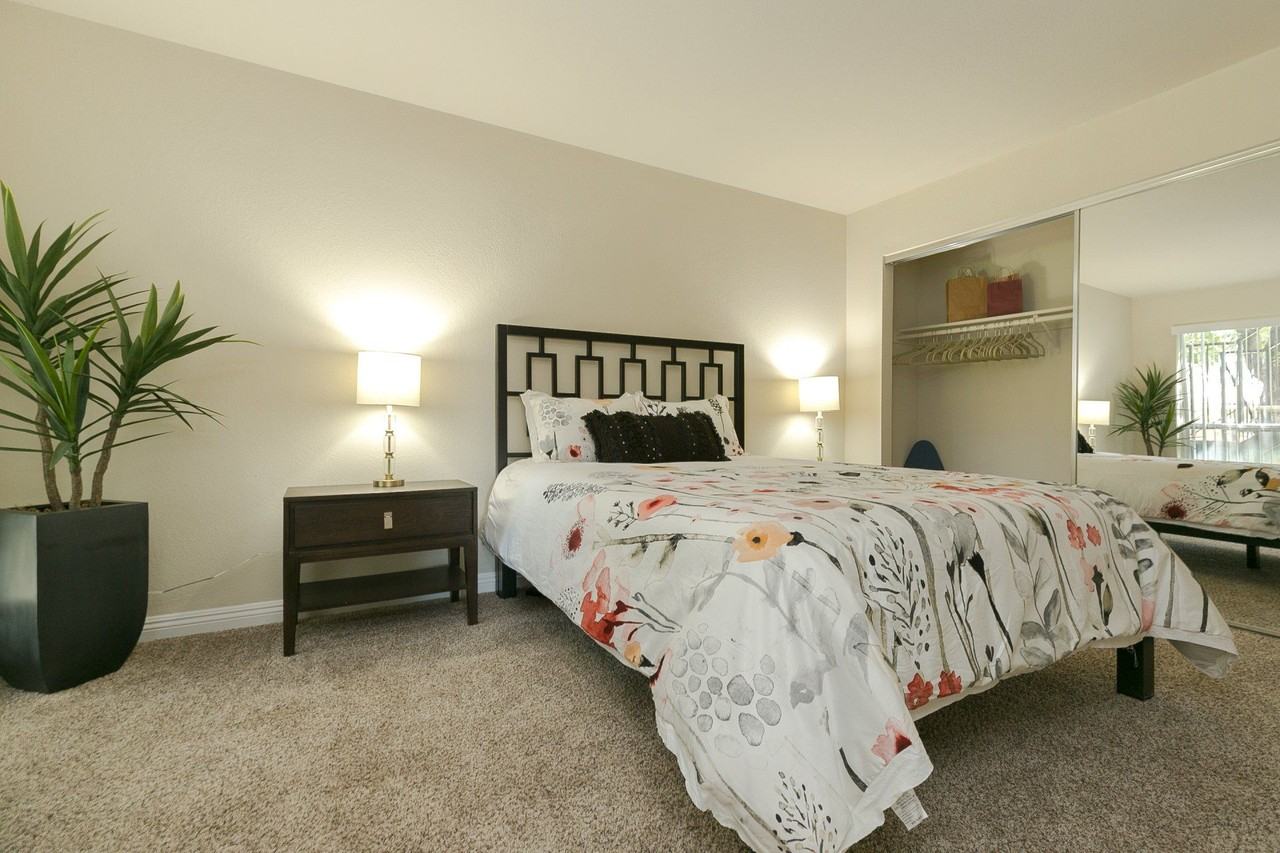 Foxwood Apartment Homes - Photo 5 of 35