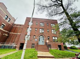 featured image of 227 North Oraton Parkway #105