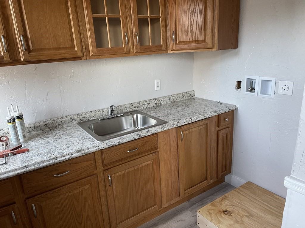 1484 Dorchester Ave #3 - Photo 3 of 5