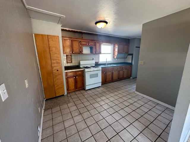 1625 N Roosevelt St #1 - Photo 3 of 9