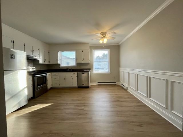 396 N Duke St #1 - Photo 5 of 20