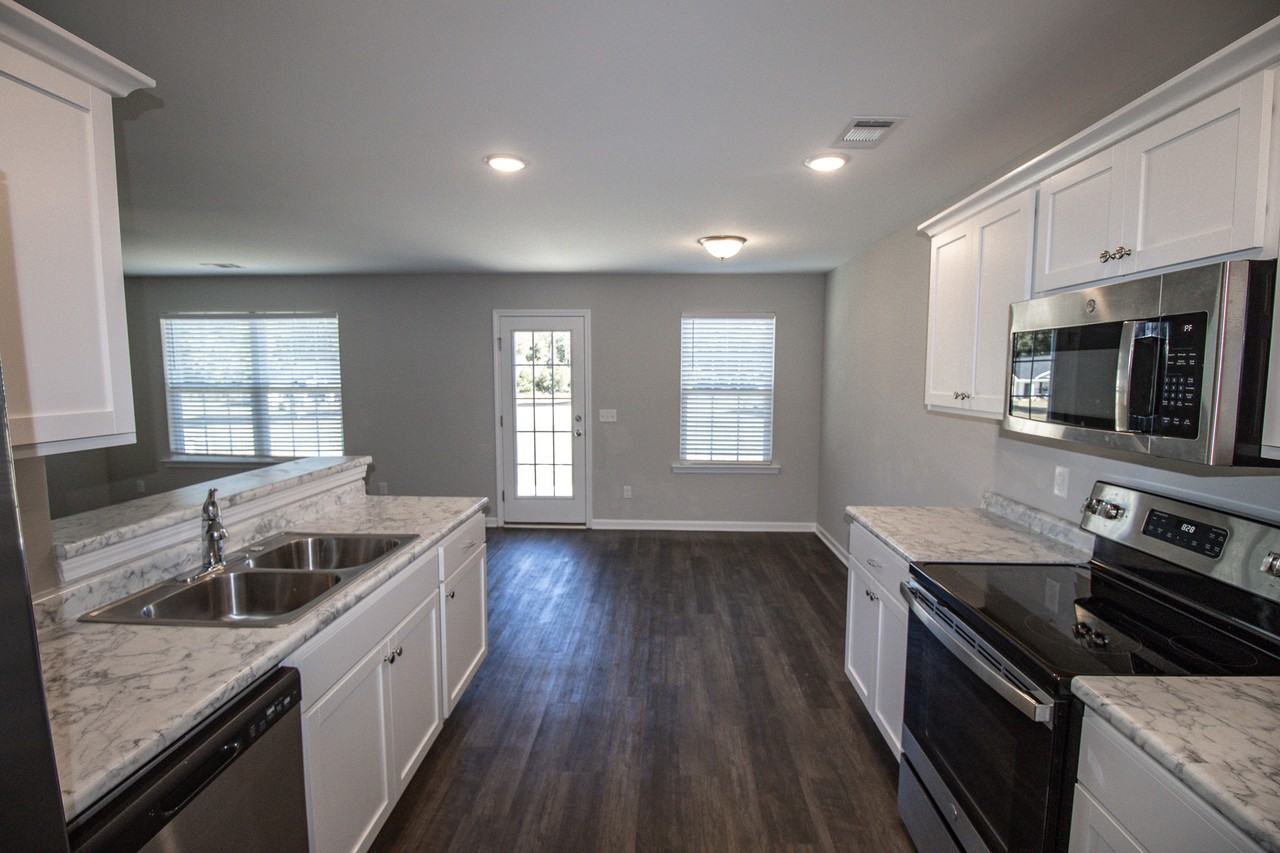 201 Evans Ter #1 - Photo 7 of 17