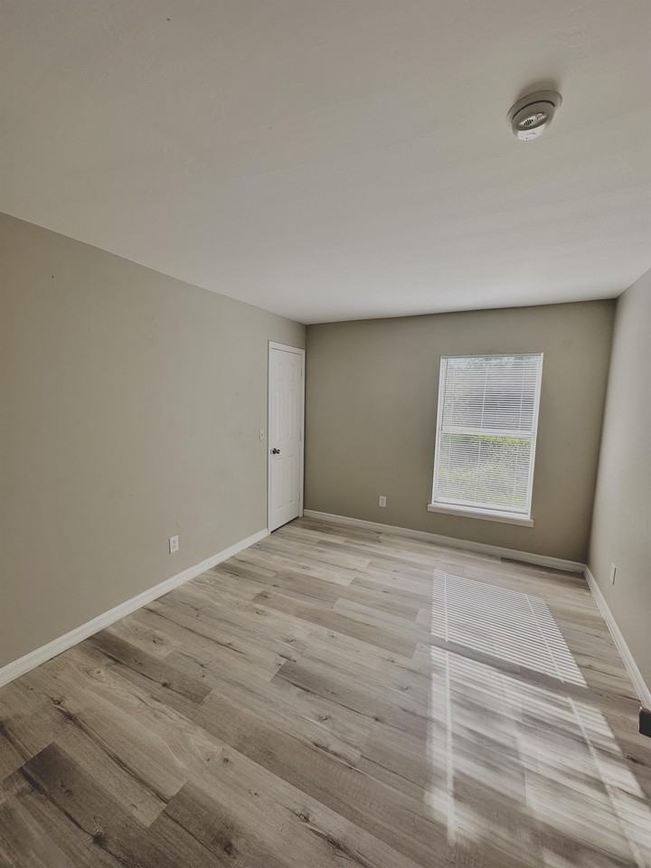 5116 25th Street Southwest #5116 - Photo 6 of 10