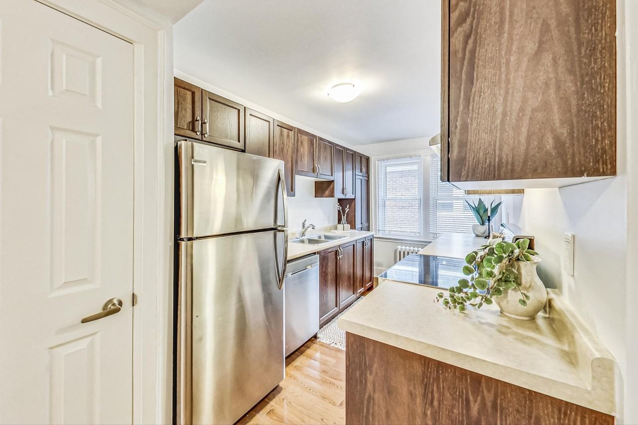 21 Mountwood Avenue - Photo 7 of 15