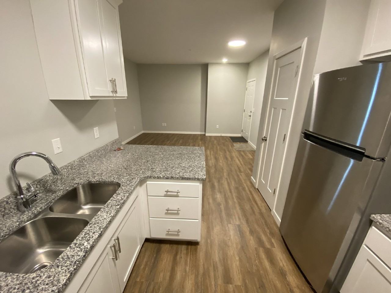 2916 30th Ave S #C - Photo 4 of 18