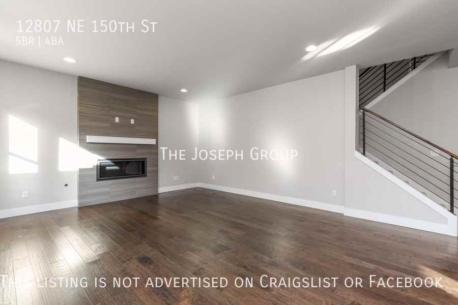 12807 Ne 150th St - Photo 3 of 41