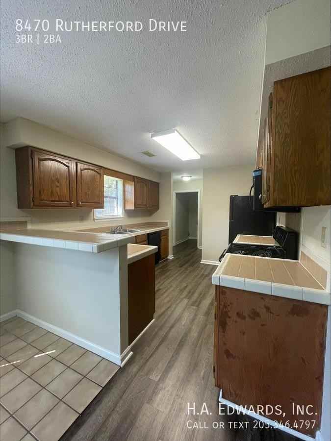 8470 Rutherford Dr - Photo 5 of 10