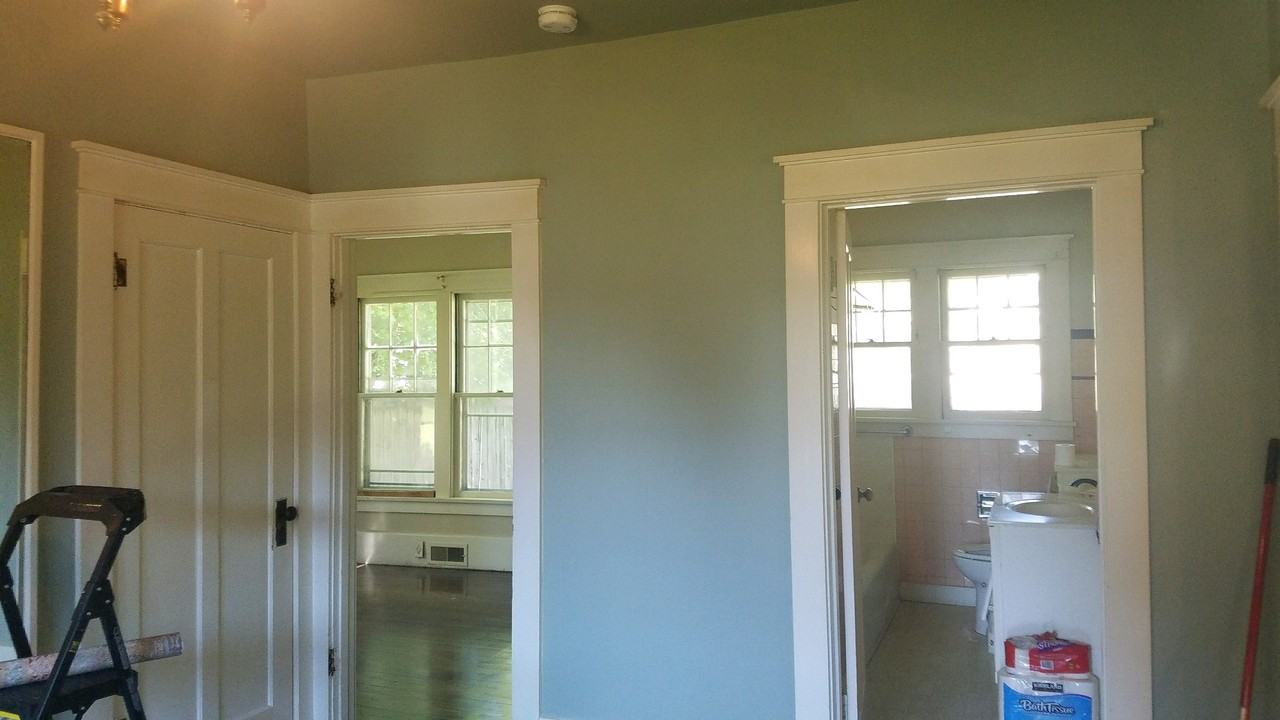 323 N West St #NA - Photo 2 of 3