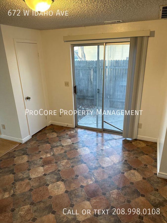 672 W Idaho Ave - Photo 3 of 16