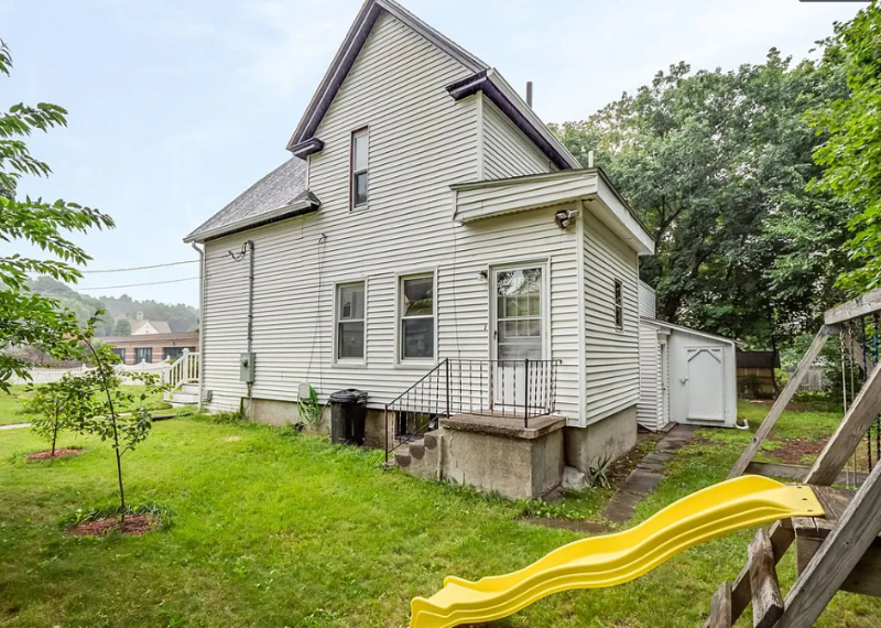 29 Agate Ave - Photo 2 of 10