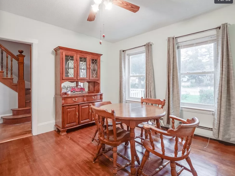 29 Agate Ave - Photo 3 of 10