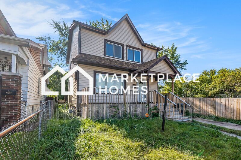 11578 Whithorn St - Photo 2 of 16