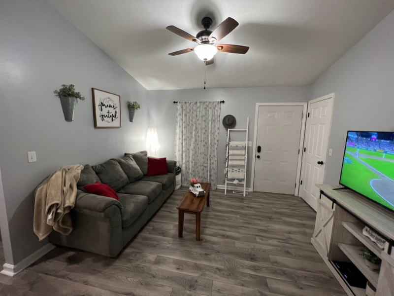 1343 Little Mountain Rd - Photo 2 of 7