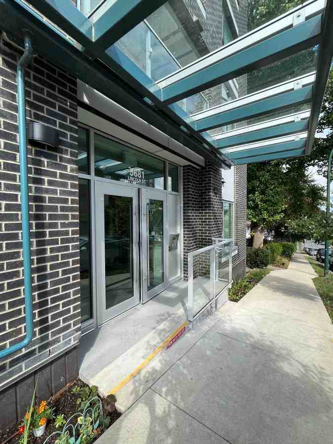 Odd Fellows Manor Apartments Lincoln St & Kingsway, Vancouver, BC V5R