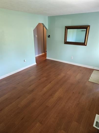 110 Rollason Drive - Photo 3 of 11