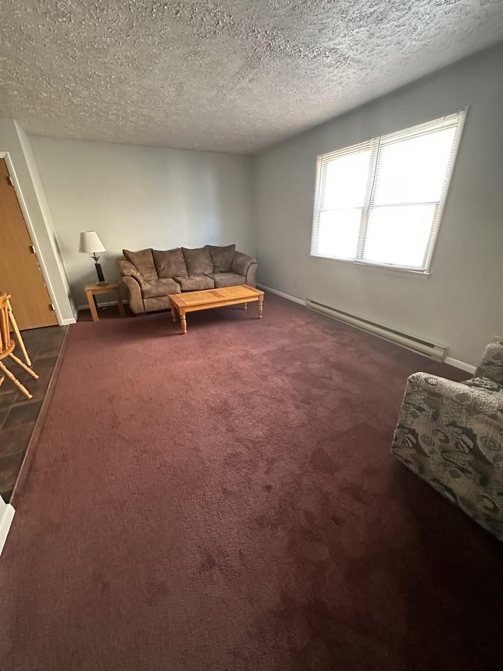 888 Wayne Ave #6 - Photo 5 of 14