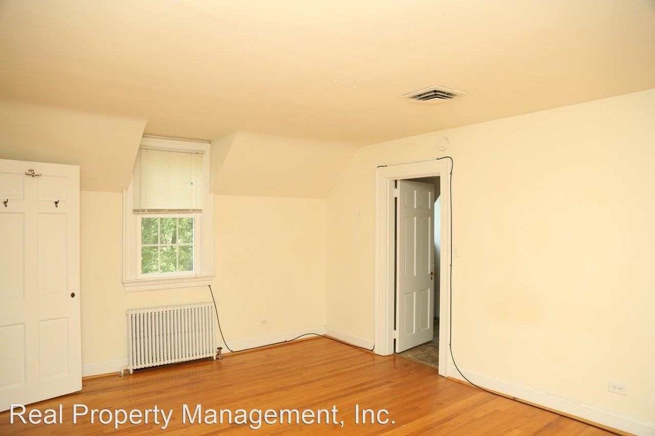 1313 Hilltop Rd - Photo 2 of 16