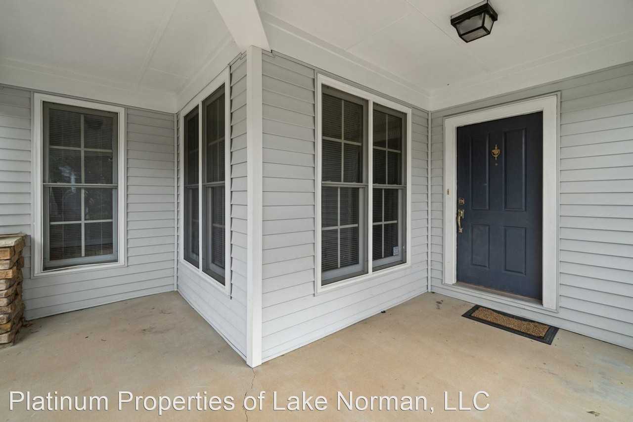 807 Wismar Ct - Photo 2 of 35