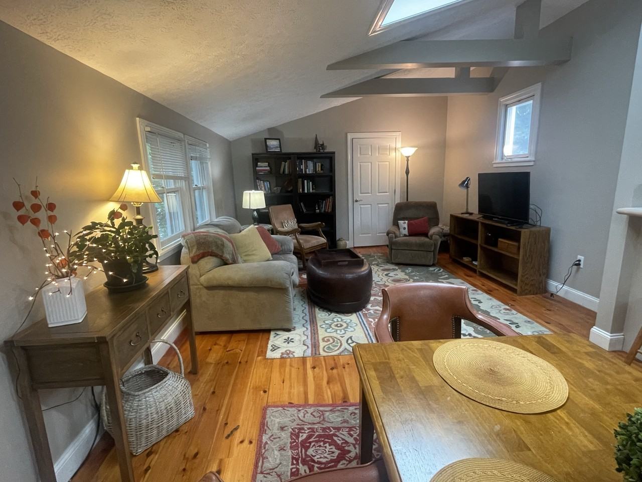 38 Pearl St #3 - Photo 3 of 20