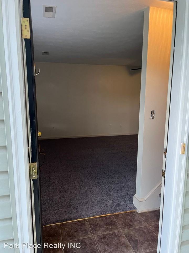 508/510 South Market Street - Photo 2 of 26