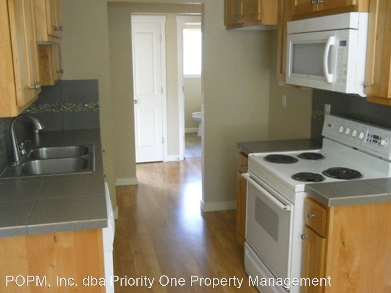 18057 Se Rose St - Photo 3 of 12
