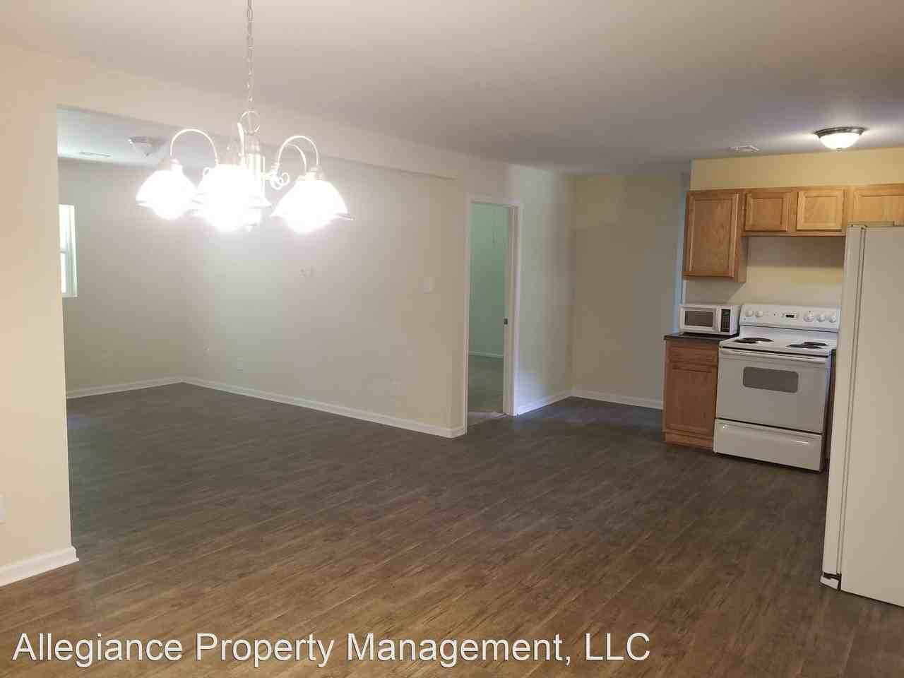 2210 S Landing Rd - Photo 3 of 13