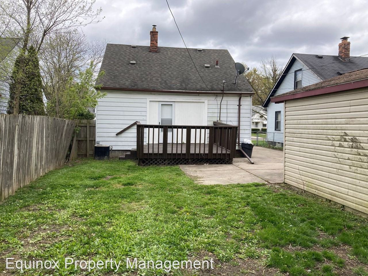 19381 Beaconsfield St - Photo 2 of 21