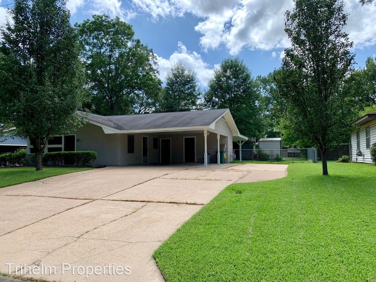 335 Eastwood Ave - Photo 2 of 13
