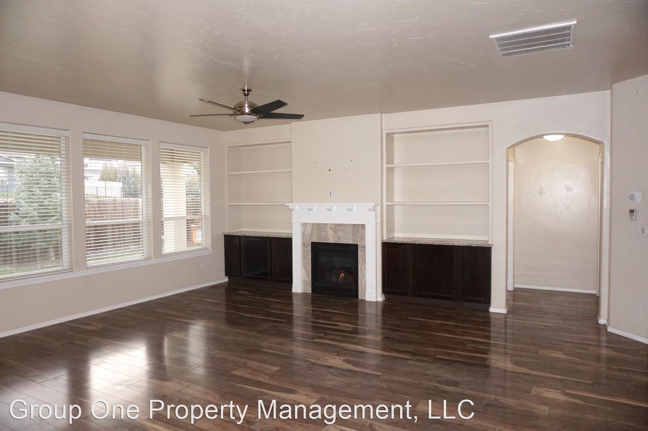 3825 S Barletta Way - Photo 2 of 28