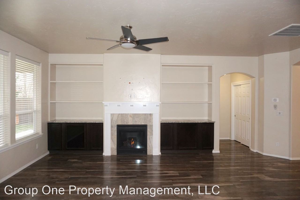 3825 S Barletta Way - Photo 3 of 28