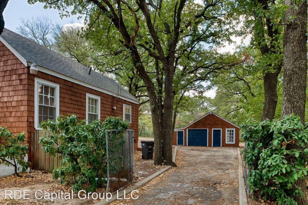 3004 Timberline Dr - Photo 2 of 19