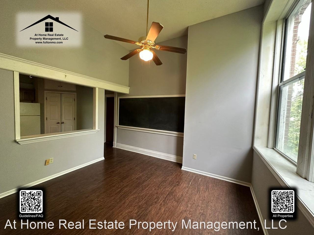 808 Center Street - Photo 3 of 16