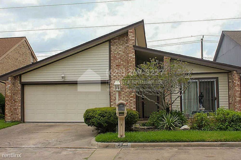 2850 Creekway Cir - Photo 2 of 3