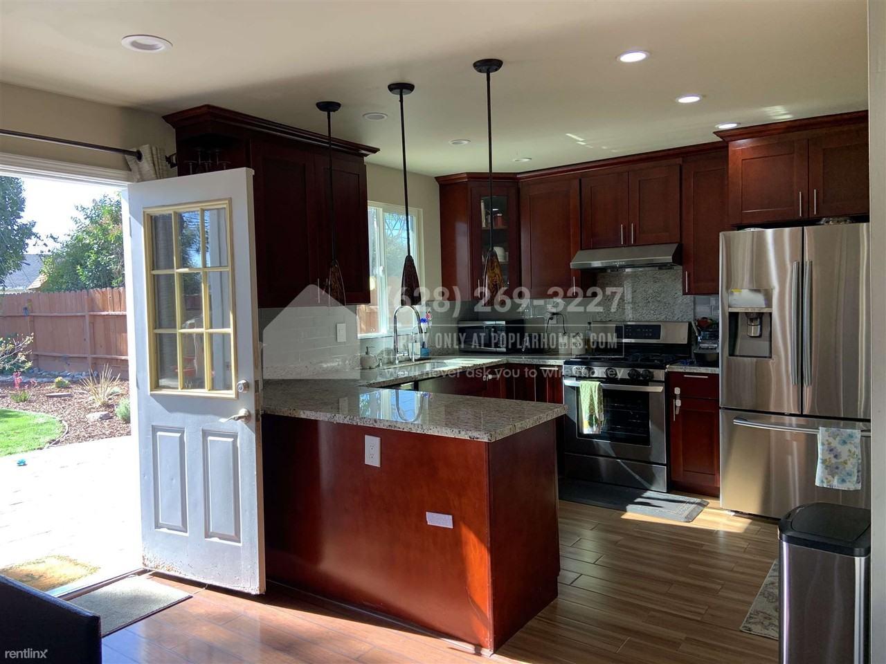 1936 Shoreview Ave - Photo 2 of 17