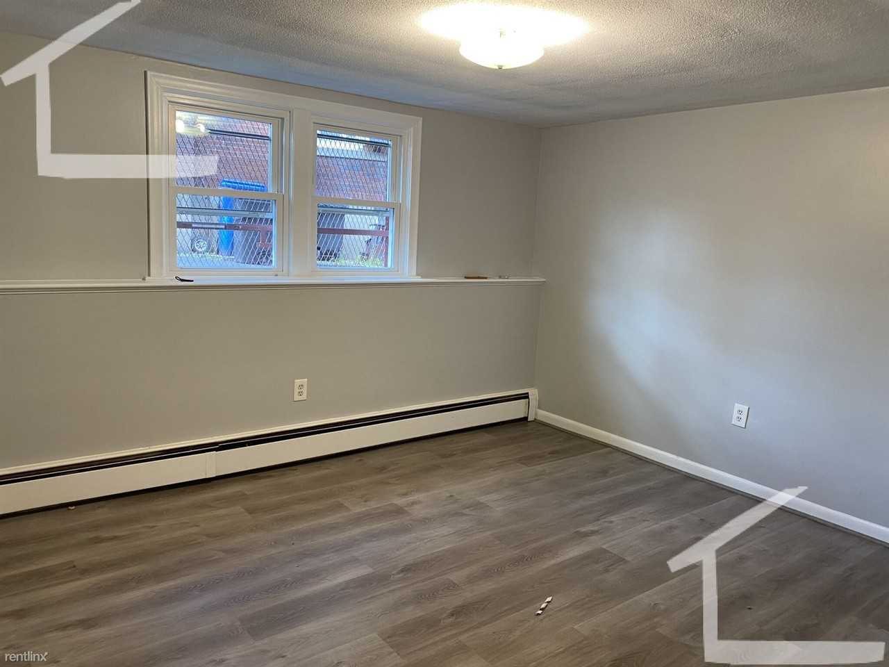 209 High St Apartments in South Side, Waltham, MA 02453 Zumper